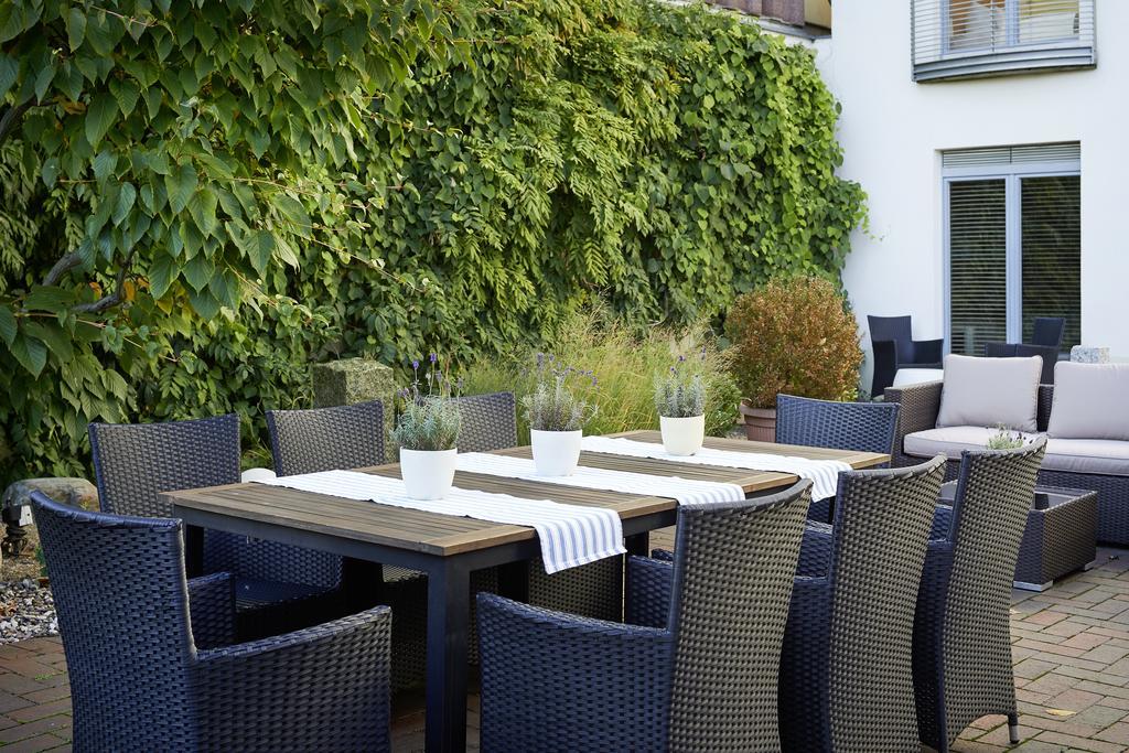 Hotel Kleines Meer Waren  Exteriör bild
